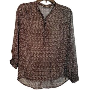 Ana semi sheer roll tab sleeves V-neck black dot print chiffon type material S